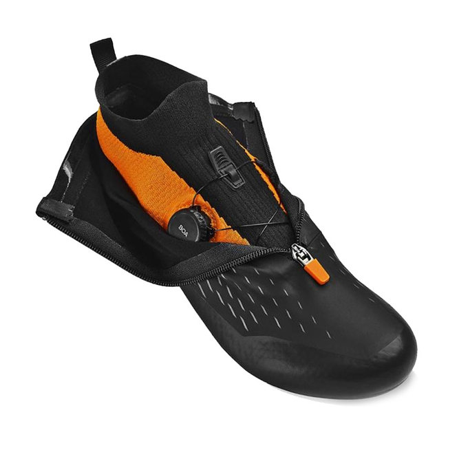 Zimowe buty szosowe z systemem BOA DMT WKR1