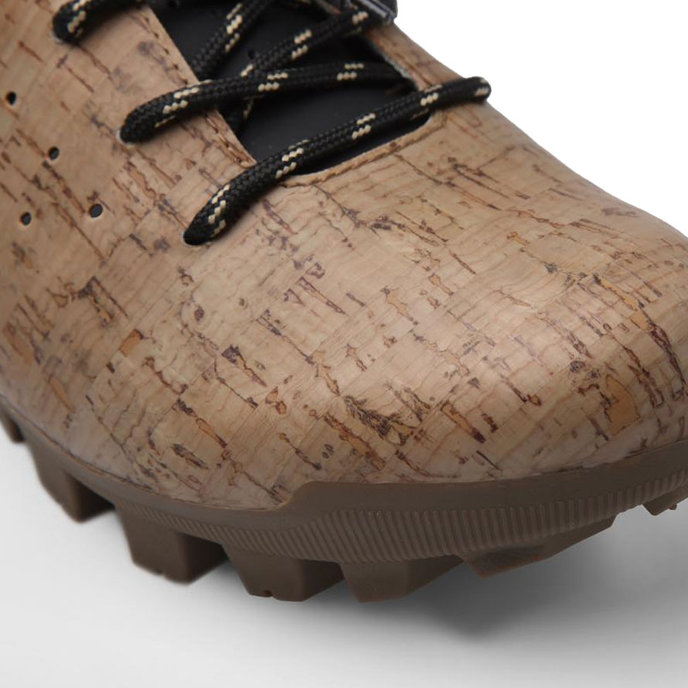 Buty rowerowe z podeszwą nylonową i cholewką korkową DMT GK1 2025