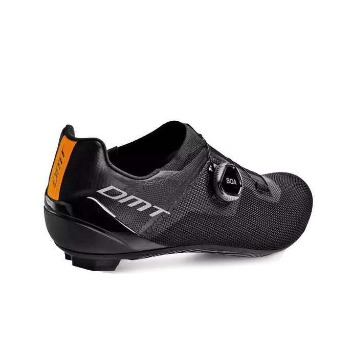 Buty do jazdy szosowej z systemem BOA DMT KR4