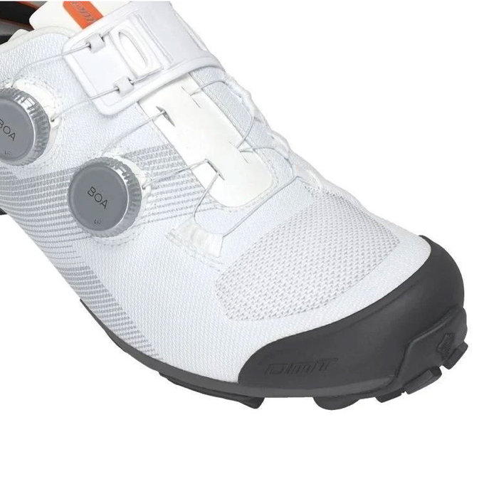 Buty rowerowe MTB i gravel z podeszwą karbonową DMT KM0 EVO
