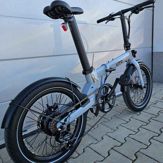 Składany rower elektryczny Essential 20