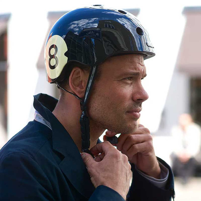 Kask 8 Ball