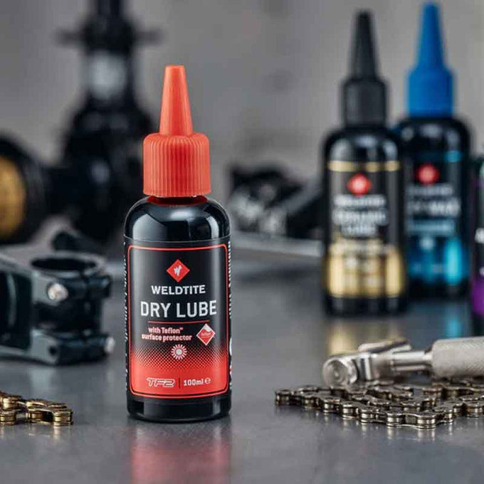 Smar do łańcuchów TF2 Plus Dry z teflonem 100ml