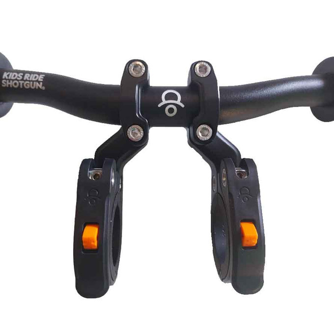 Para zacisków kierownicy przedniej