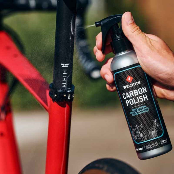 Środek do czyszczenia i ochrony węgla Dirtwash w sprayu 250 ml