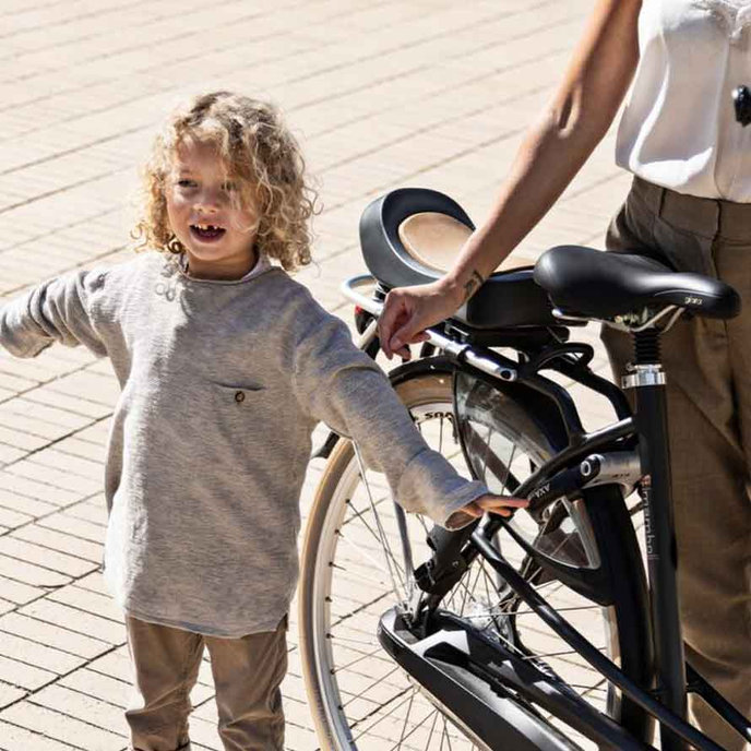 Tylne siedzenie JUNIOR z adapterem do bagażnika rowerowego