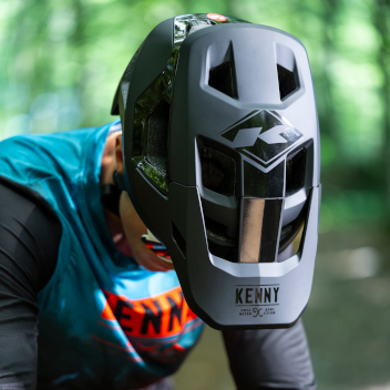 MTB A ENDURO PRILBY