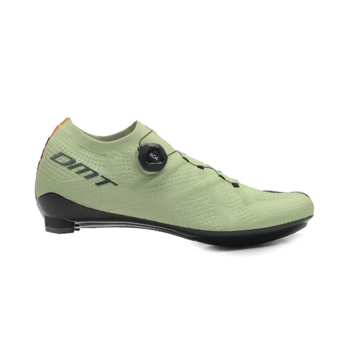 Buty do jazdy na rowerze szosowym z podeszwą karbonową i systemem BOA DMT KR1