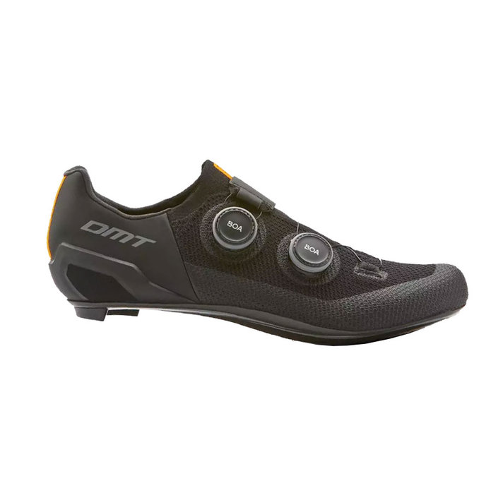 Buty do jazdy na rowerze szosowym z podeszwą karbonową i systemem BOA DMT SH10